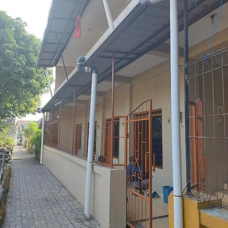 Nusantara Kost Syariah Bulanan Harian Kalasan Buitenkant foto